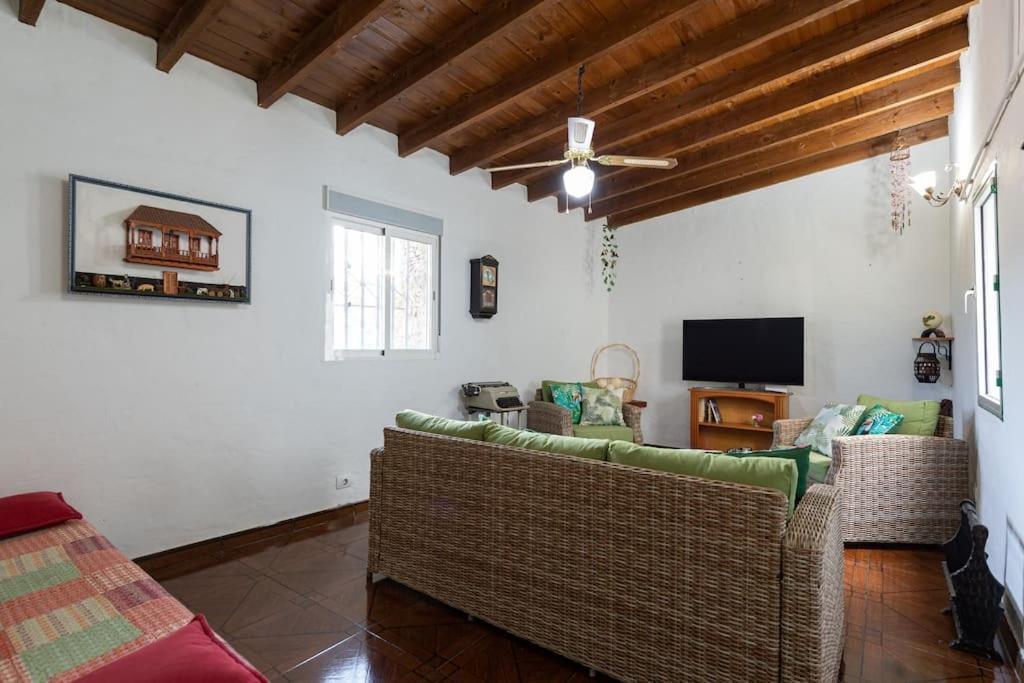 Vivienda Vacacional Ca' Pepita Y Jose El Albercon Екстер'єр фото